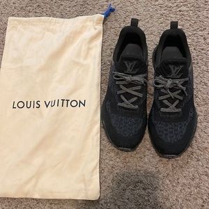 Louis Vuitton knit runners